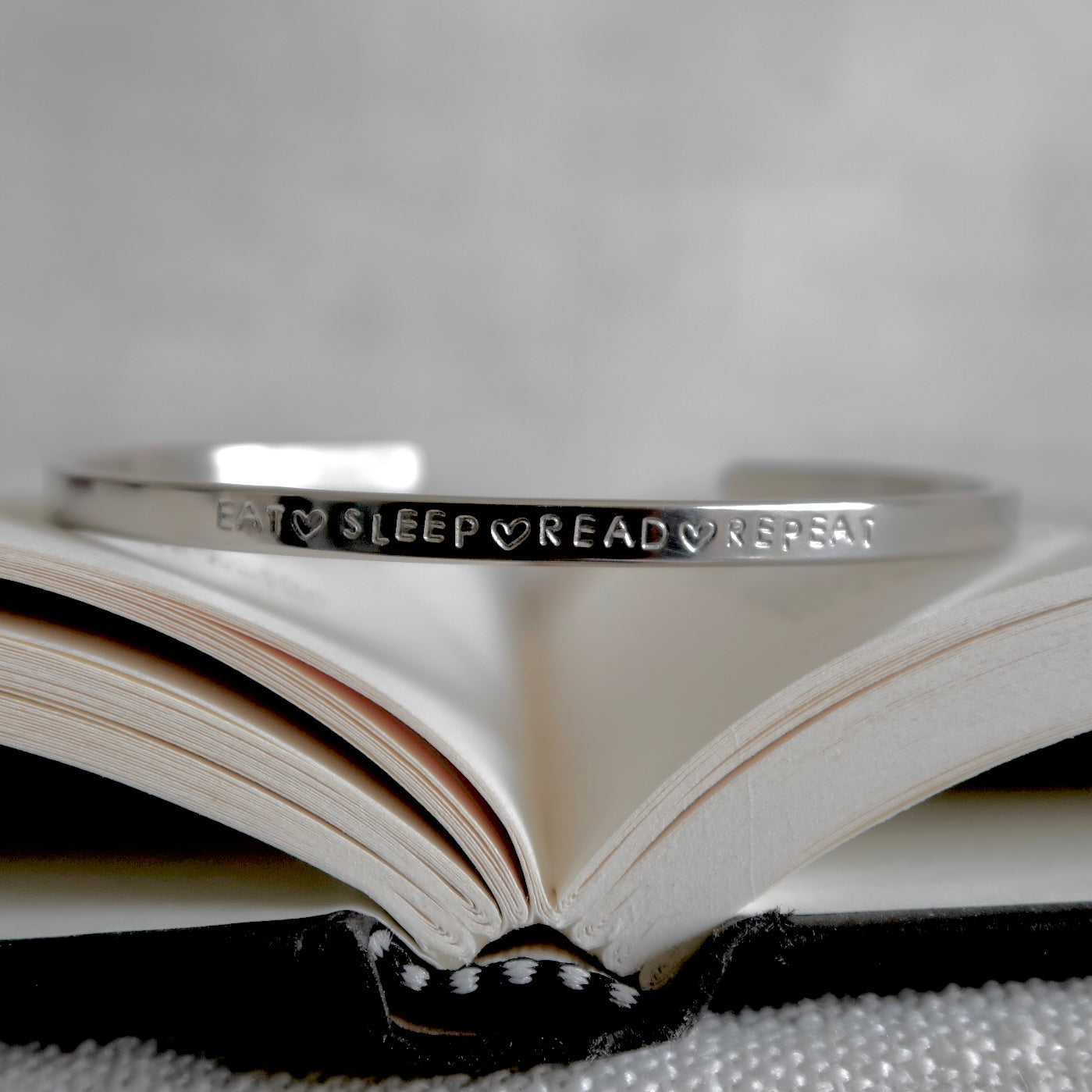 Bookish Bangles