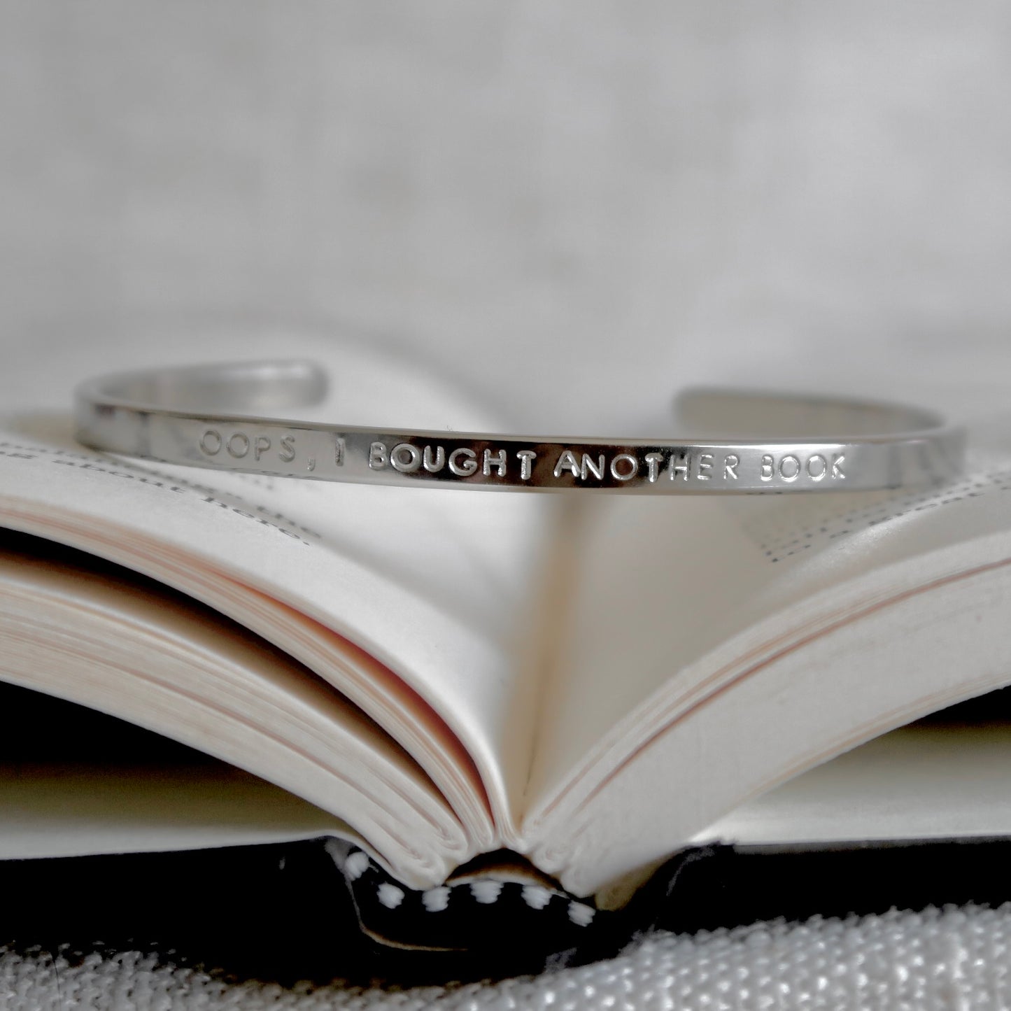 Bookish Bangles