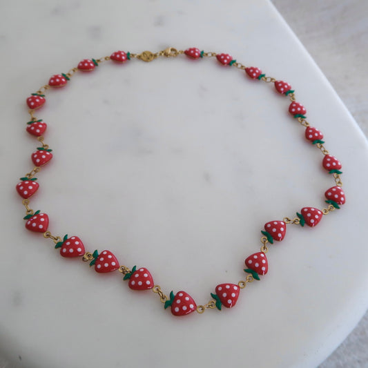 Berry Sweet Necklace Red Berries